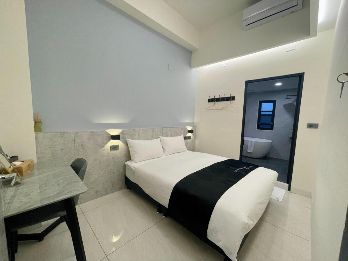 טאינאן Six Seasons Inn - Qian He מראה חיצוני תמונה